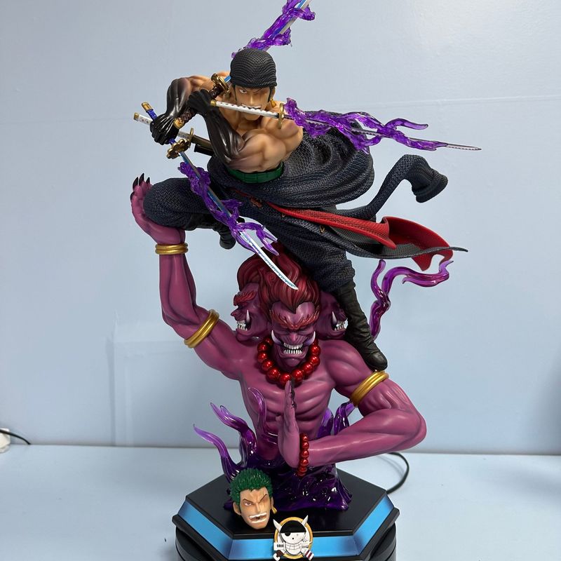 Model Figure Base - Figurka Anime One Piece Roronoa Zoro